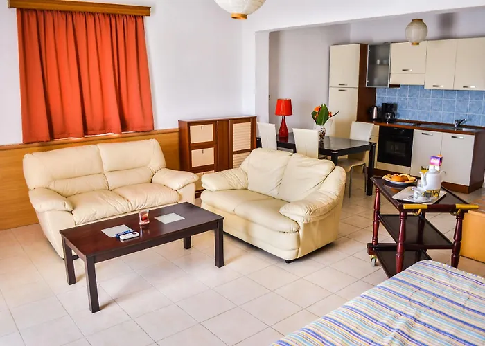 Mon Repos 팔리라키