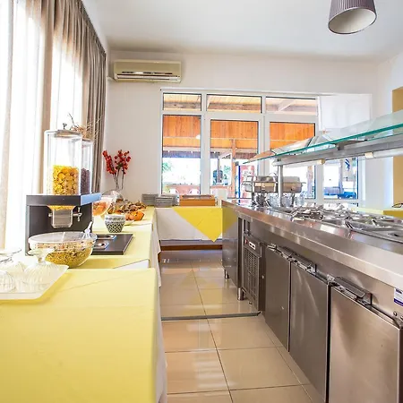 Mon Repos 팔리라키