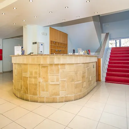 Aparthotel Mon Repos 2*
