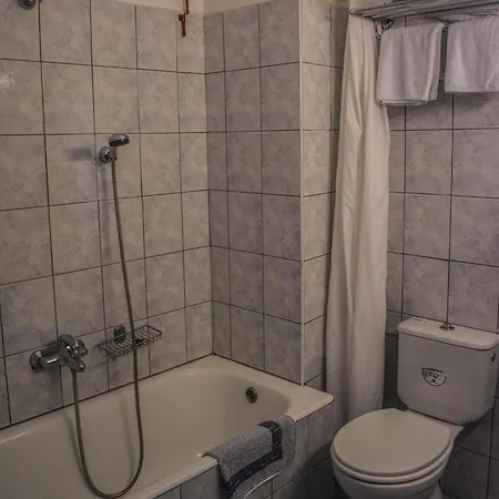 Mon Repos Aparthotel 2*