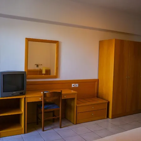 Mon Repos Aparthotel 2*