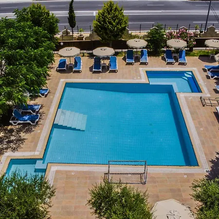 Hotel apartamentowy Mon Repos 2*